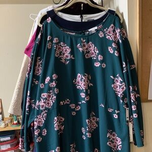 Leith Teal Floral Long-Sleeve Tunic with Pink Flowers. NWT. 3X